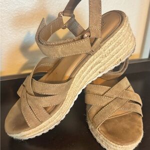 Time and Tru Tan Espadrille Platform Sandals